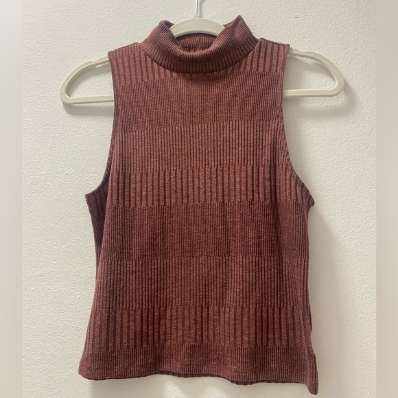 American Eagle Outfitters Tops - American Eagle Size L High Neck Ribbed Sleeveless Plum Top
